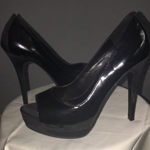 New Jessica Simpson black peep toe heels Sz 8